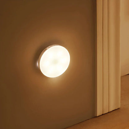 Rechargeable Wireless LED Motion Sensor Light "LumiBeam" for Cupboards, Wardrobes & Stairs