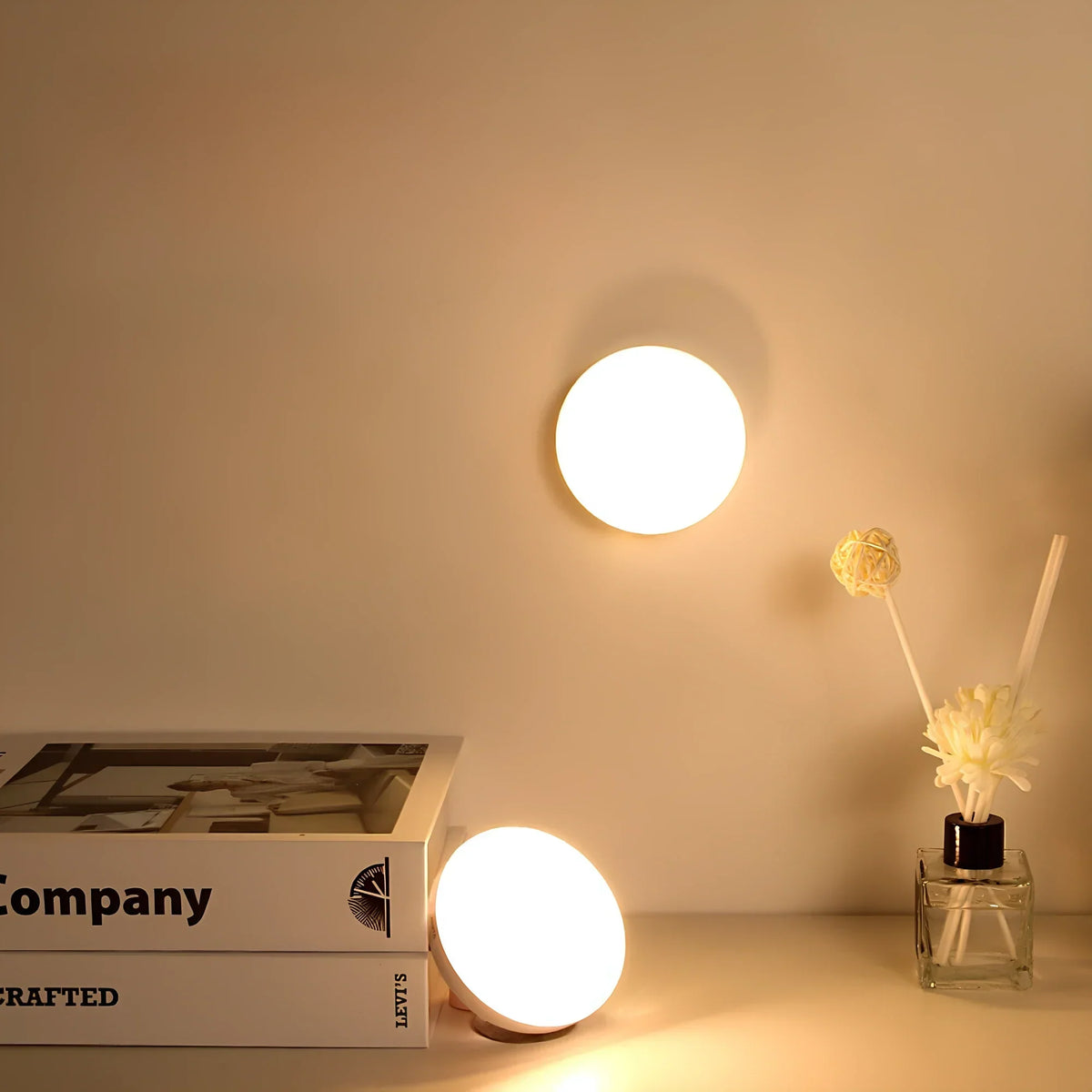 Rechargeable Wireless LED Motion Sensor Light "LumiBeam" for Cupboards, Wardrobes & Stairs